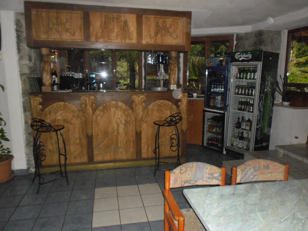 Sebesviz Panzio Bed & Breakfast Repashuta Bagian luar foto